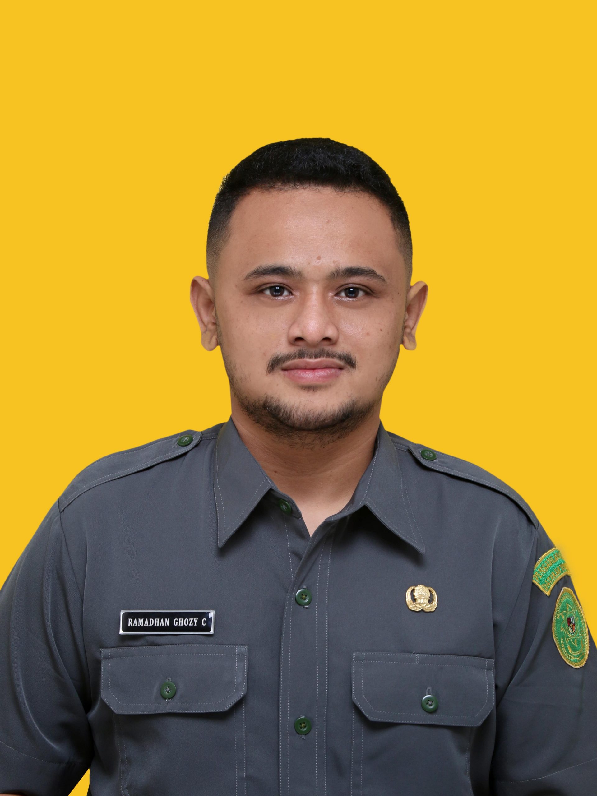 Panitera Pengganti.
